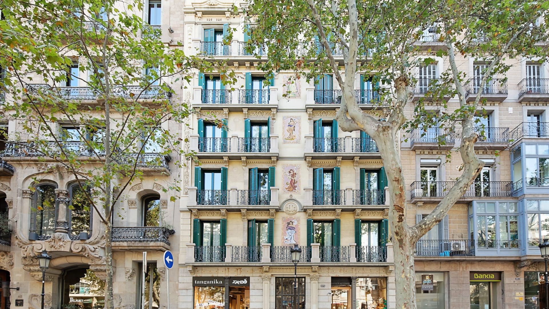 Edificio plurifamiliar — Barcelona